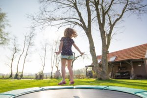 Trampolin springen