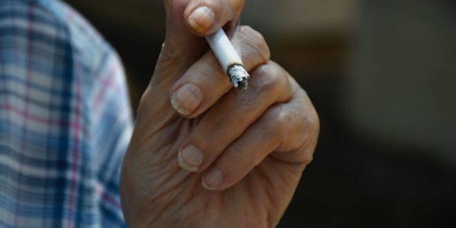 Zigarettensucht: Ursachen, Therapie und Medikation